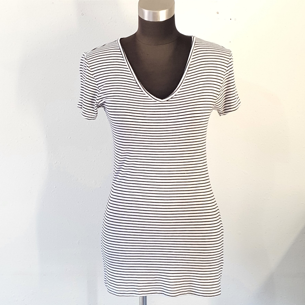 Zenana Outfitters Stripe Top